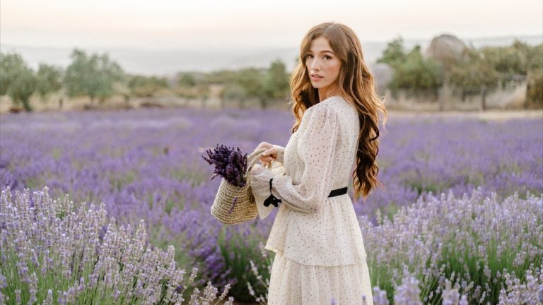 Why MorningLavender is the Perfect Online Boutique for Feminine Fashion