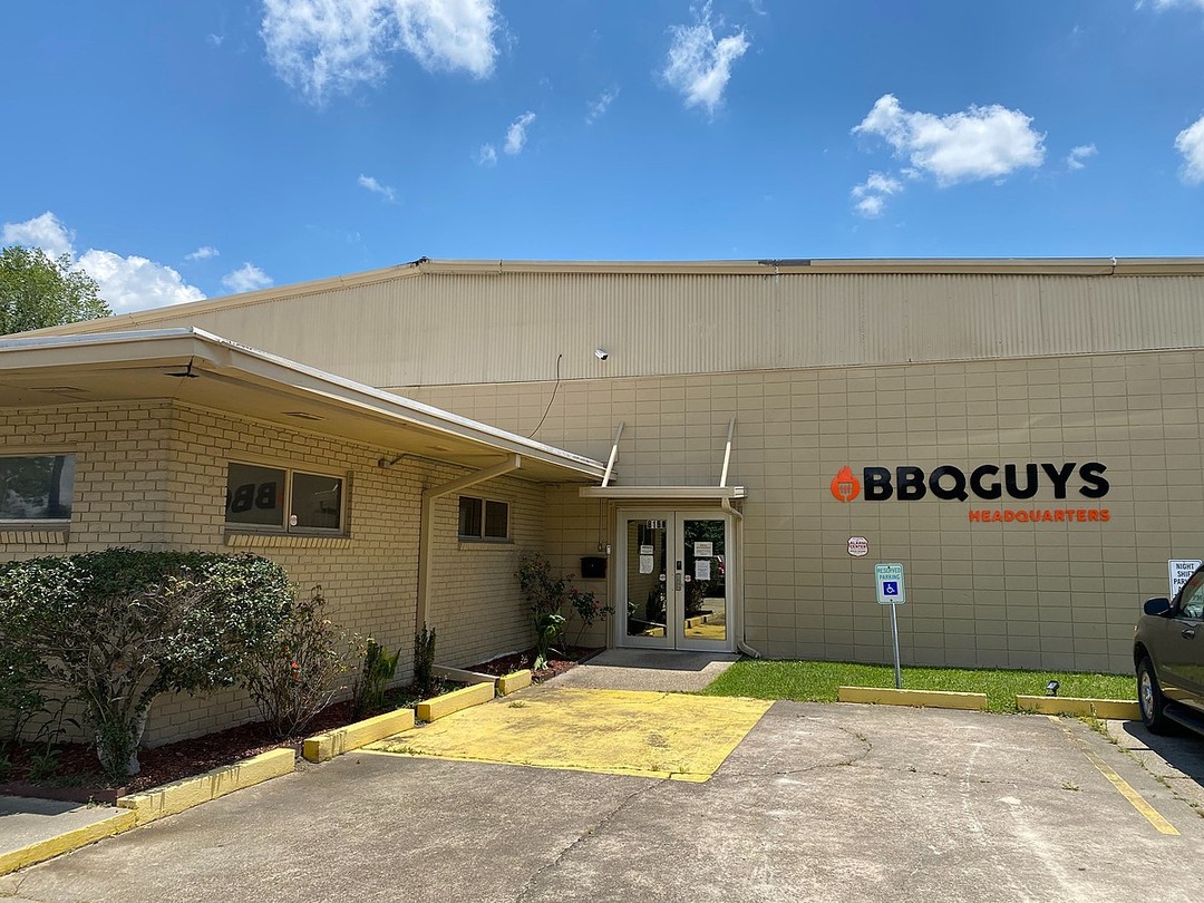 BBQGuys Review: The Ultimate Guide to Grilling Perfection