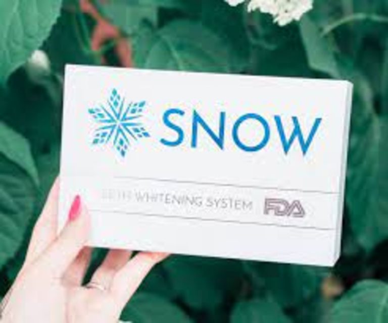The Ultimate TrySnow Review: Does it Really Whiten Teeth in Just One Use?