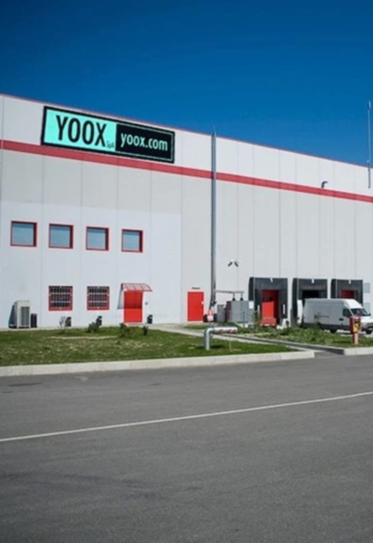 Why Yoox is the Best Place to Shop for Designer Clothes Online